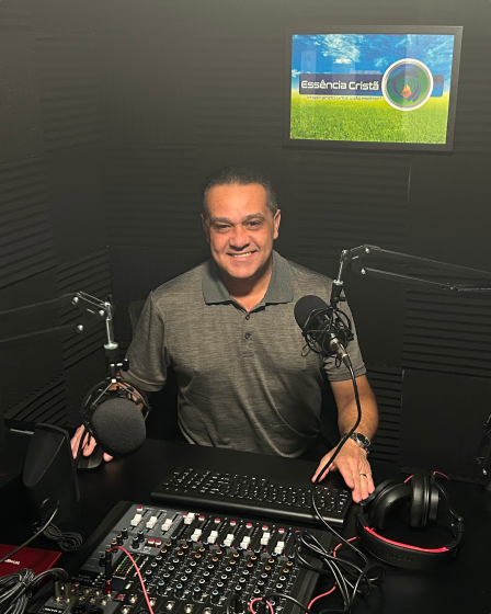 Aiton Santos - Fundador da Rádio Essência Cristã